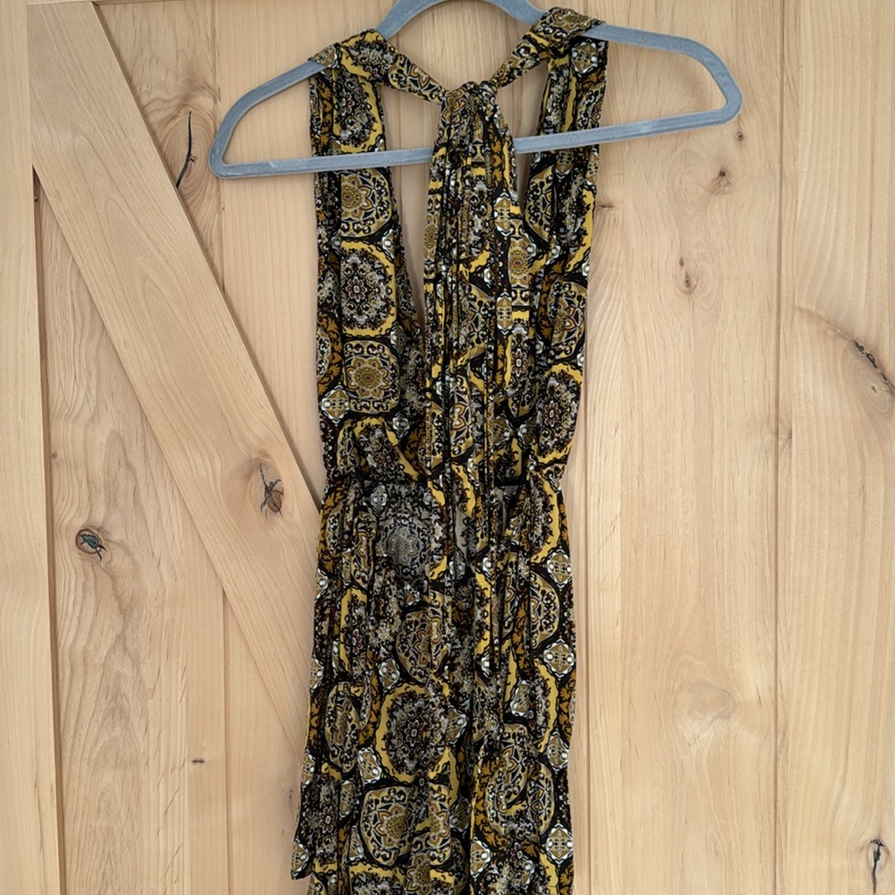 Patterned Romper - Picture 3 of 3